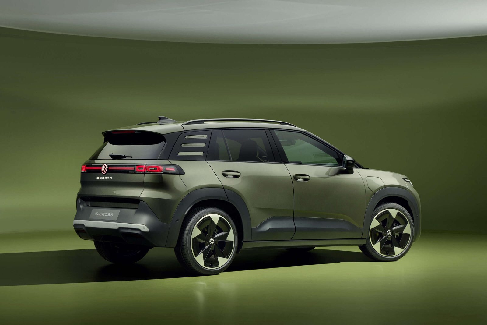 Volkswagen ID. Cross Global - exterior, rear three-quarter view, Europe / global reference market