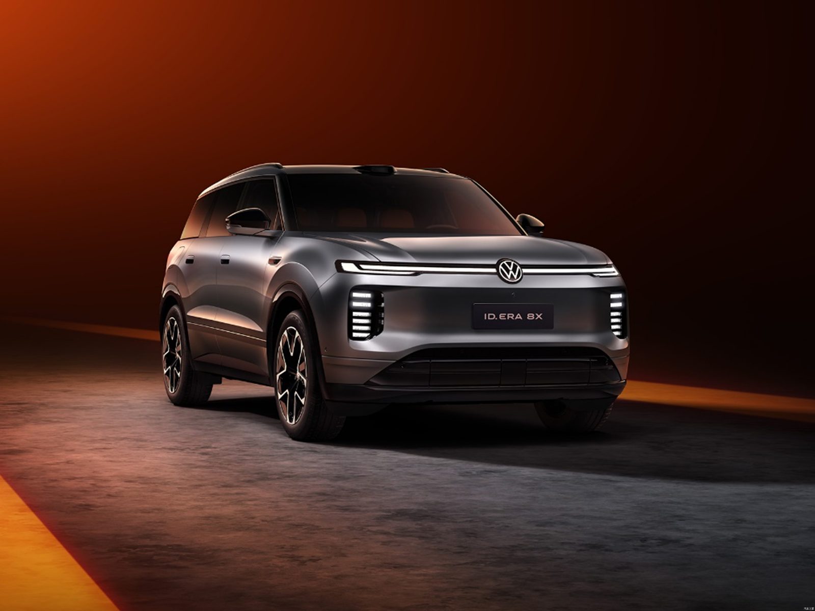 Volkswagen ID.ERA 8X EREV 2026 - main model photo, exterior, front three-quarter view, china_reference market