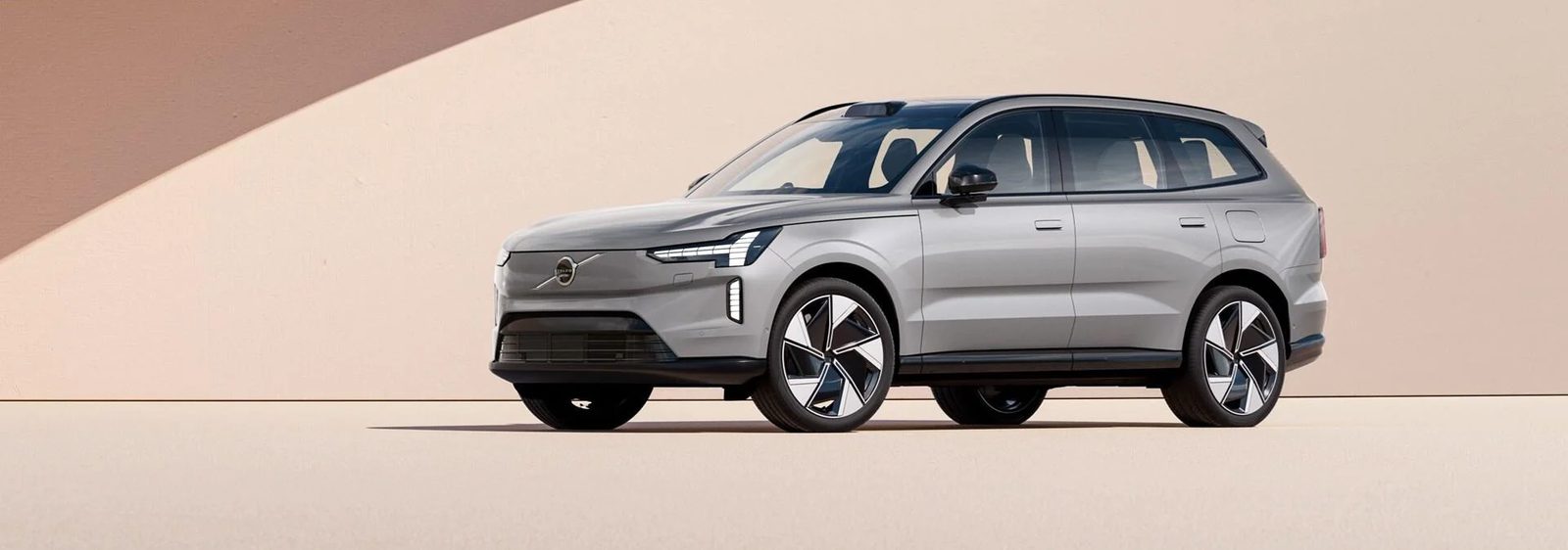 Volvo EX90 Global 2025 - exterior, side profile studio wide, Global reference / US official media page market