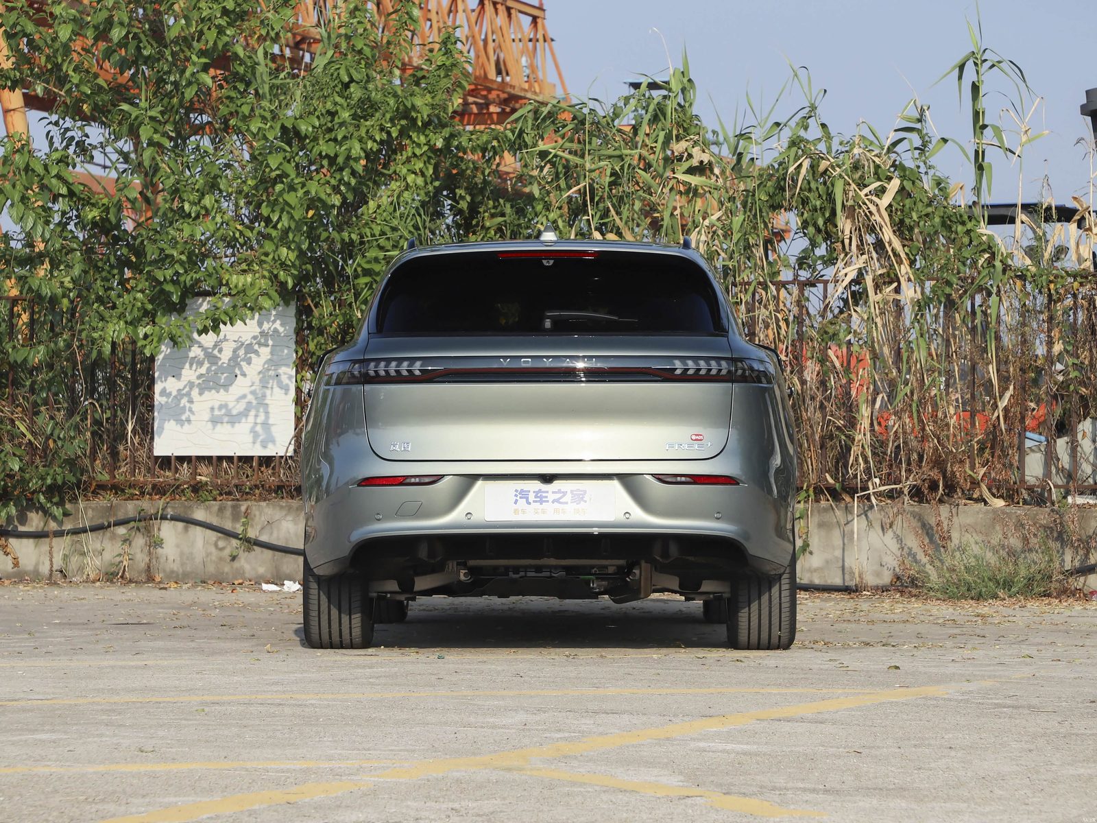 Voyah Free+ EREV China 2025 - exterior, rear view, China market