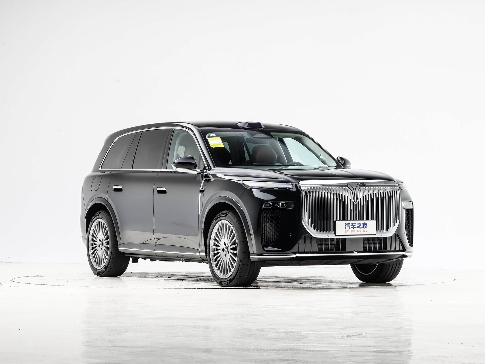 Voyah Taishan EV 2026 - exterior, side view, china_reference market