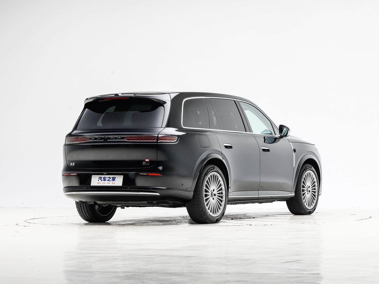 Voyah Taishan EV 2026 - exterior, side alt, china_reference market