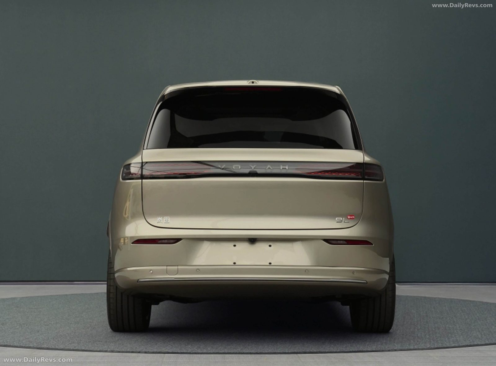 Voyah Taishan PHEV 2026 — экстерьер, вид сбоку, рынок internal_mvp