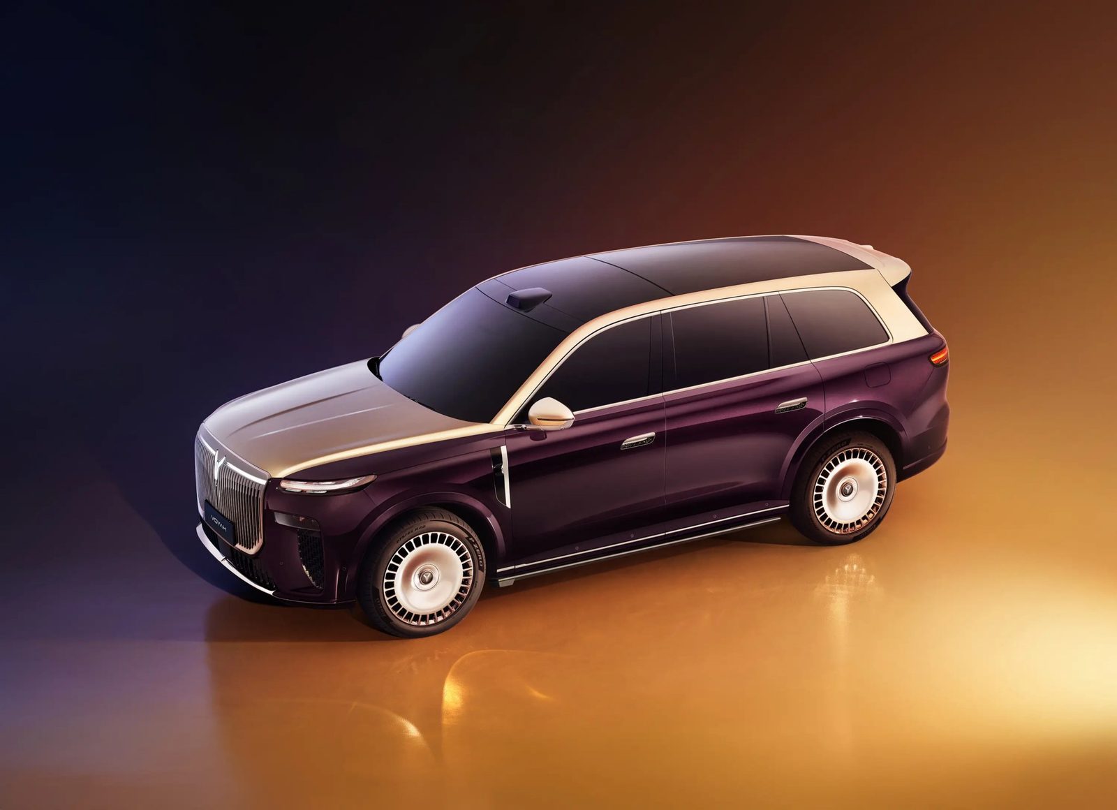 Voyah Taishan PHEV 2026 — главное фото модели, экстерьер, вид сбоку, рынок internal_mvp