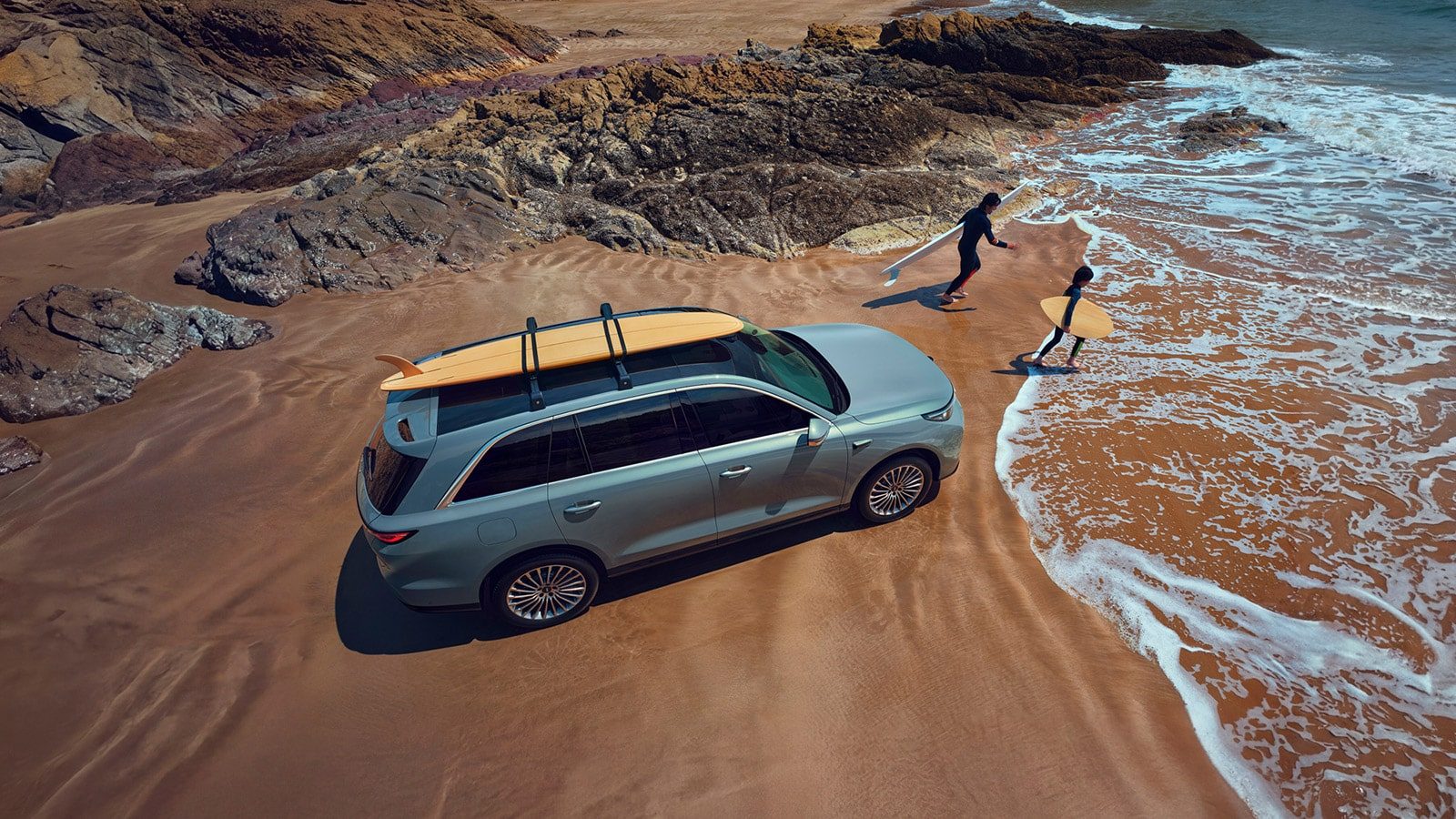 Wey V8X PHEV 2026 - exterior, rear three quarter beach, China pre-order reference market