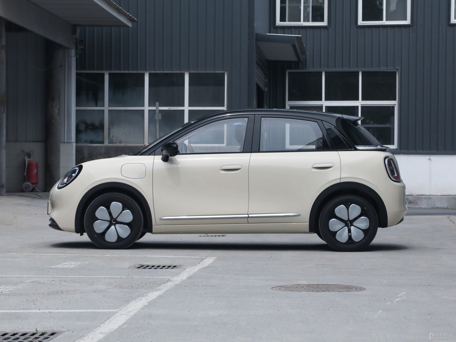 Wuling Bingo Pro 2026 - exterior, side right, China 2026 production model market