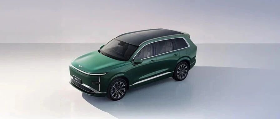 Wuling Starlight L 2026 - exterior, top 3q
