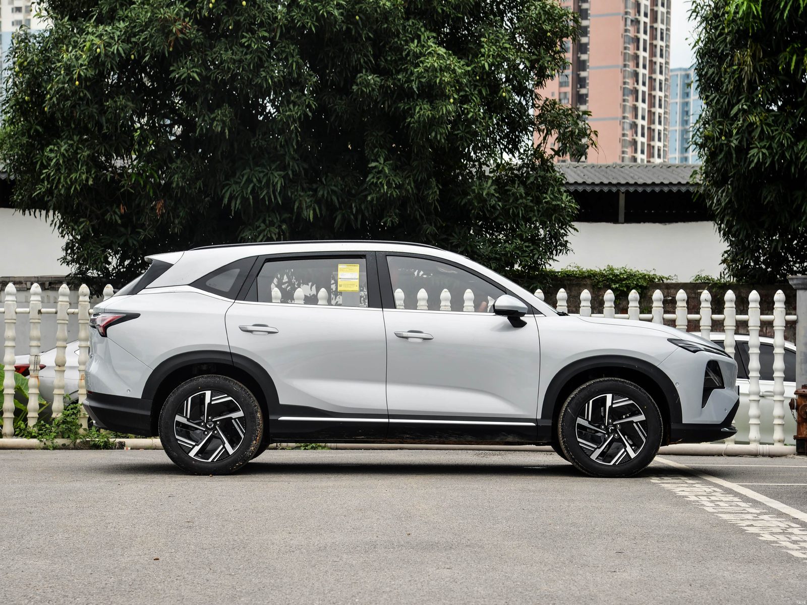 Wuling Starlight S EV 2025 - exterior, side view, China market